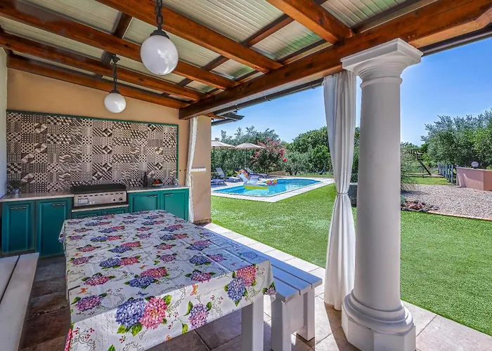 Frana Villa Bajcici